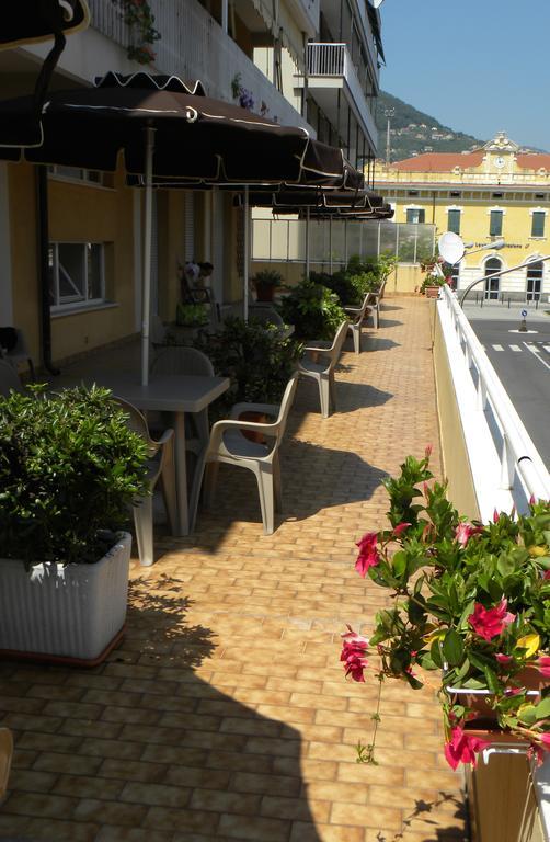 Albergo La Neigra Sestri Levante Exterior foto